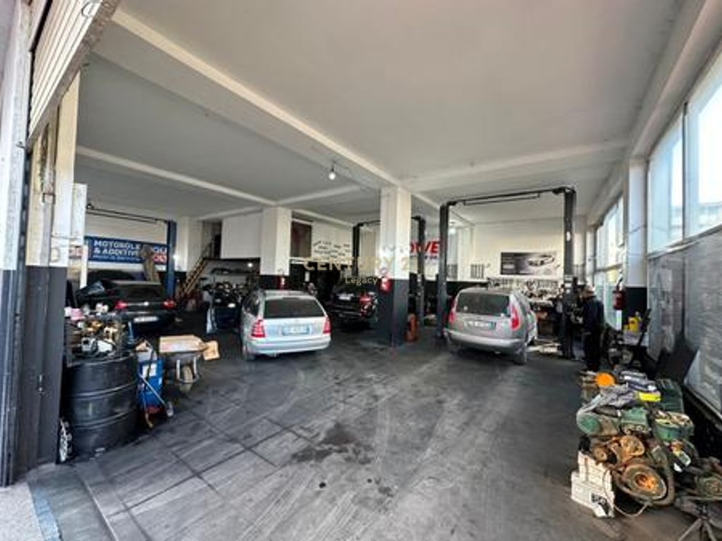 Commercial Space for Sale โ Floor 0, on the main road Selite