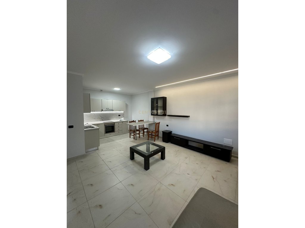 Apartment 1+1 for rent – Jordan Misja Street, near “Kontakt”