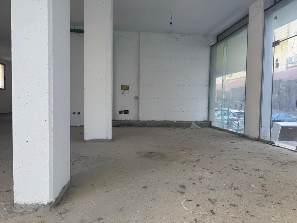 UNIT FOR SALE, NEAR ELEZAJ PASTRY!
