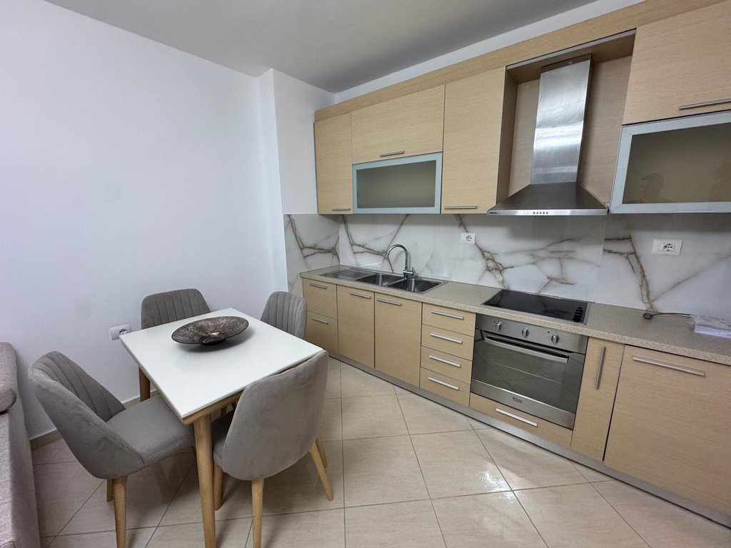 APARTMENT 1+1 FOR RENT, ON THE LUNGOMARE!
