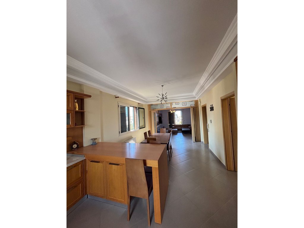 VILLA FOR SALE, NEAR THE OLD COURT!