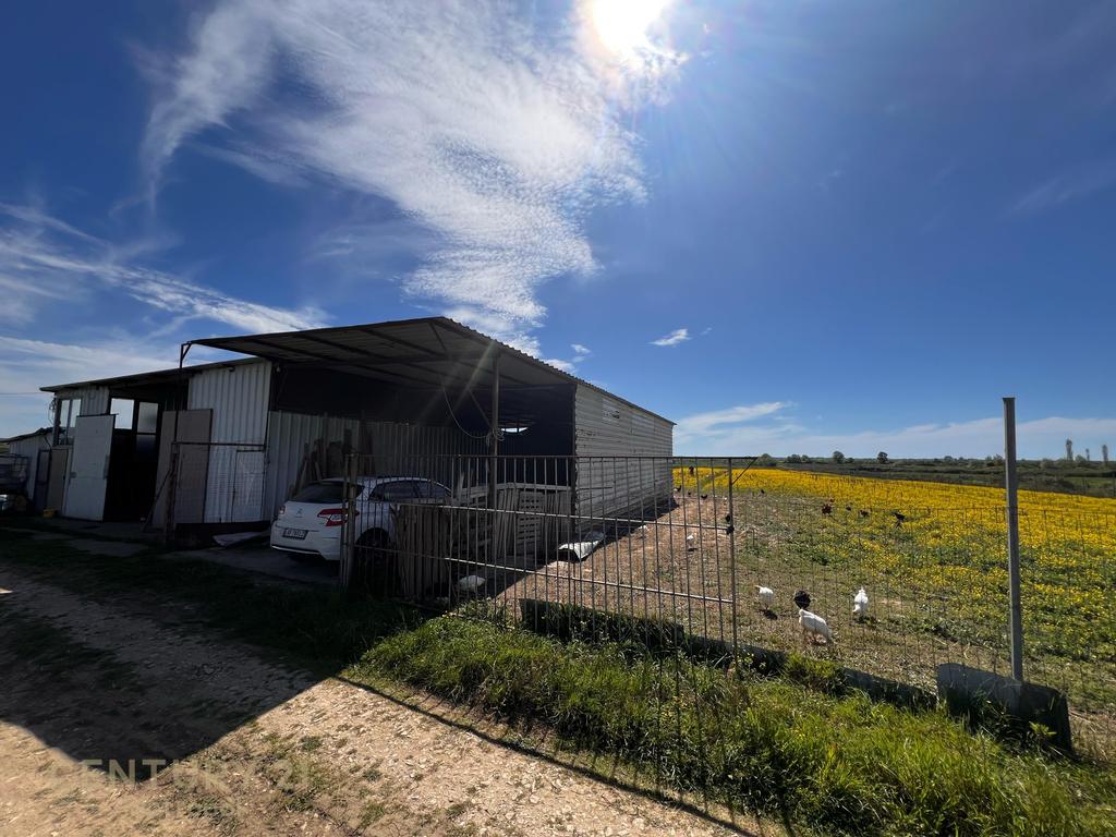 Land for sale near Lalzi Bay