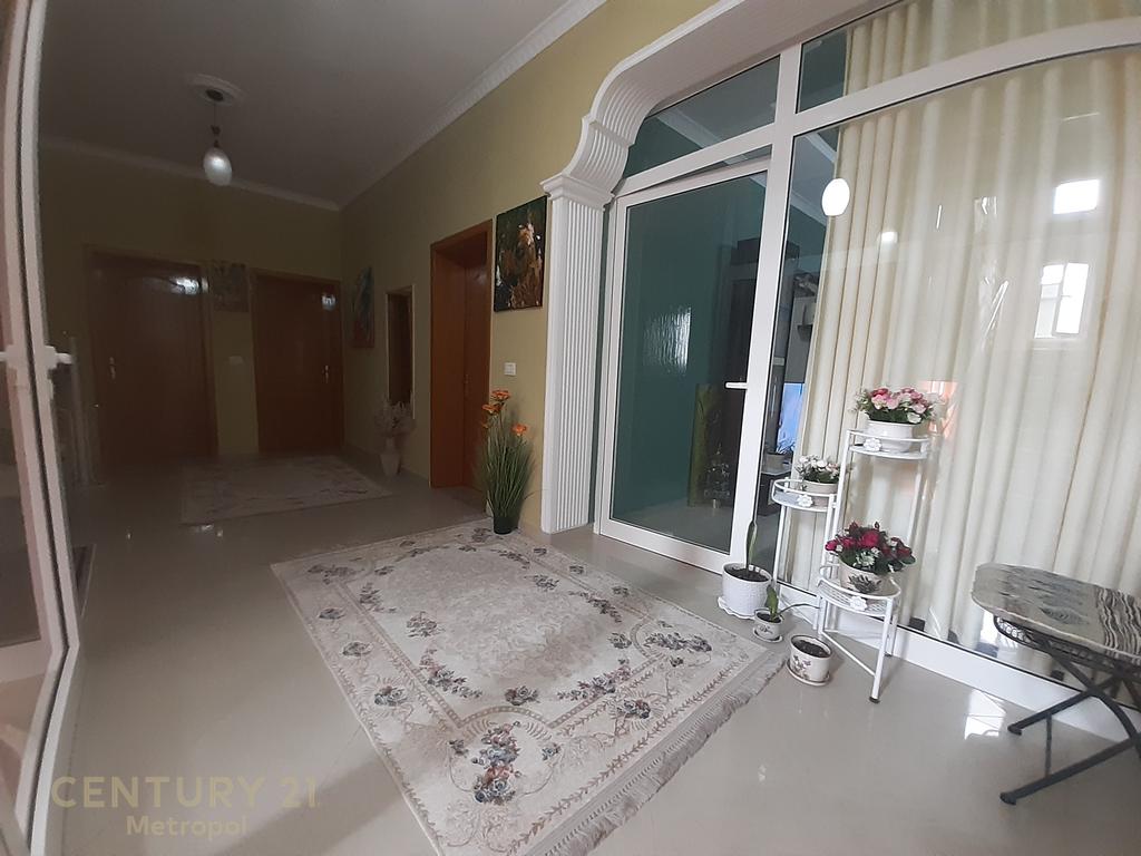 We are selling villas in Fresk!