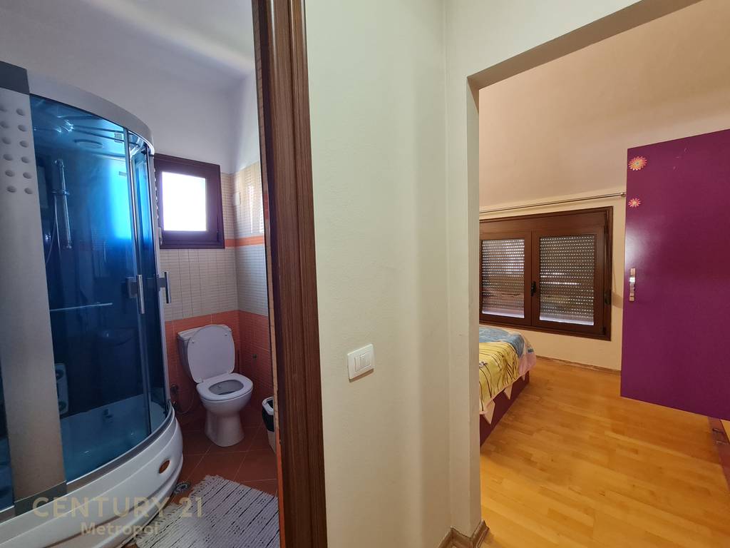 I AM OFFERING FOR SALE INDIVIDUAL VILLA WITH SWIMMING POOL IN KERRET!