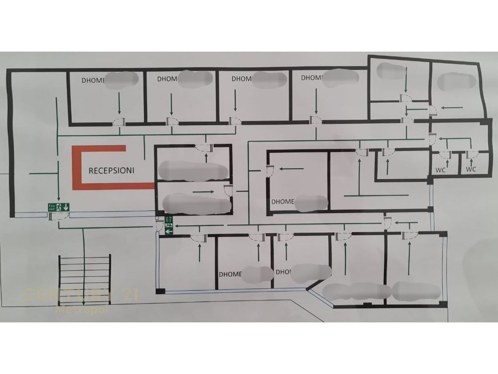 COMMERCIAL SQUARE FOR SALE IN LAPRAKE, WITH A SURFACE AREA OF 546m - TRAUMA HOSPITAL!