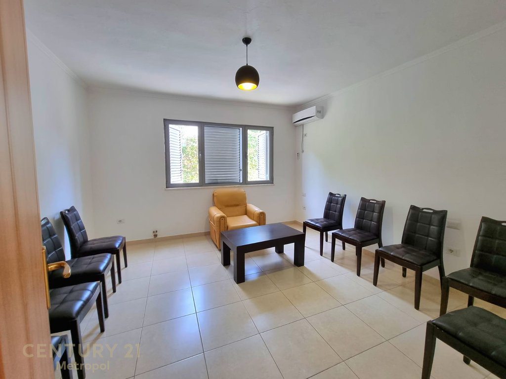 VILLA FOR RENT NEAR GERMAN VILLAS!