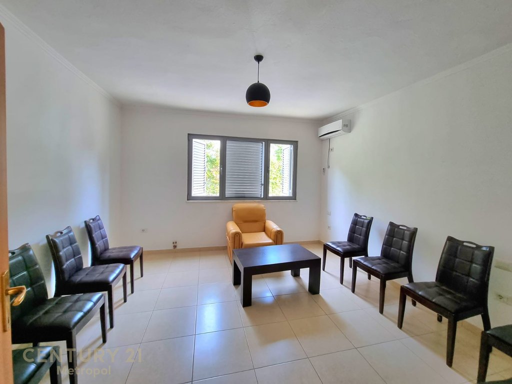 VILLA FOR RENT NEAR GERMAN VILLAS!