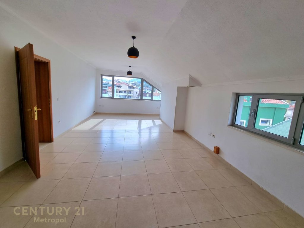 VILLA FOR RENT NEAR GERMAN VILLAS!