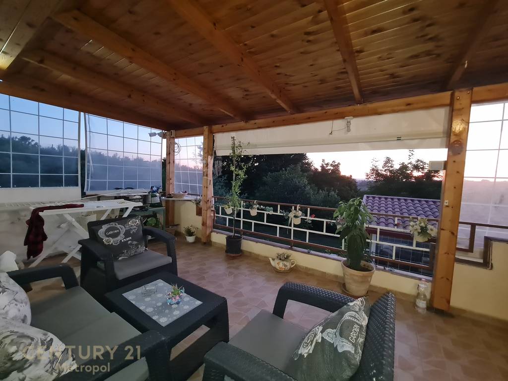 PRIVATE HOUSE FOR SALE WITH 1600m LAND-DAIAS!