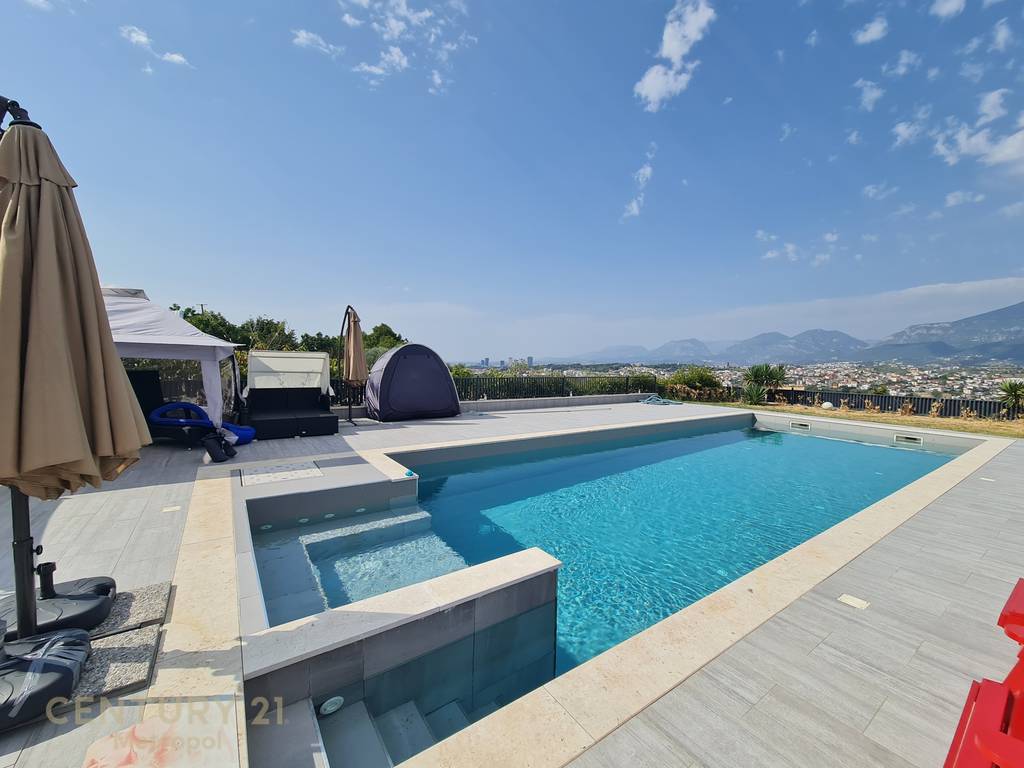 MODERN VILLA FOR SALE WITH POOL – MJULL BATHORE!