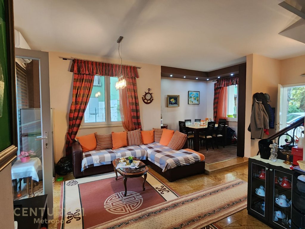 3-Story Villa for Sale in Qerret, Kavajë!