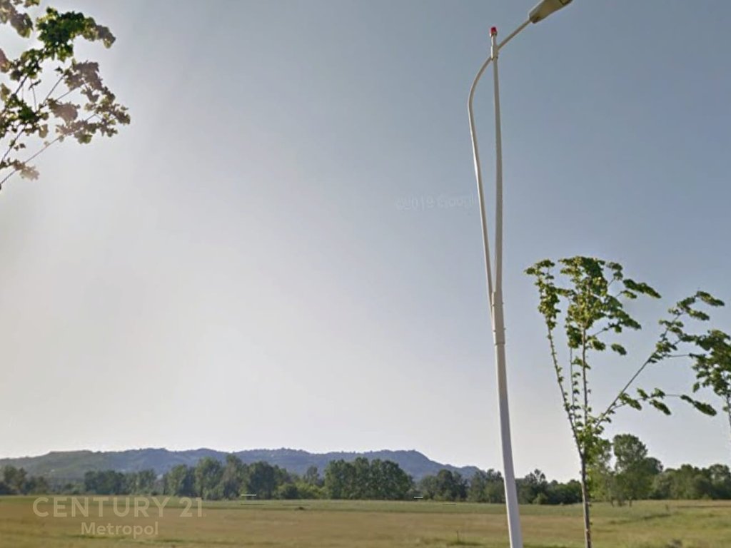 Land for sale for construction in Rinas!