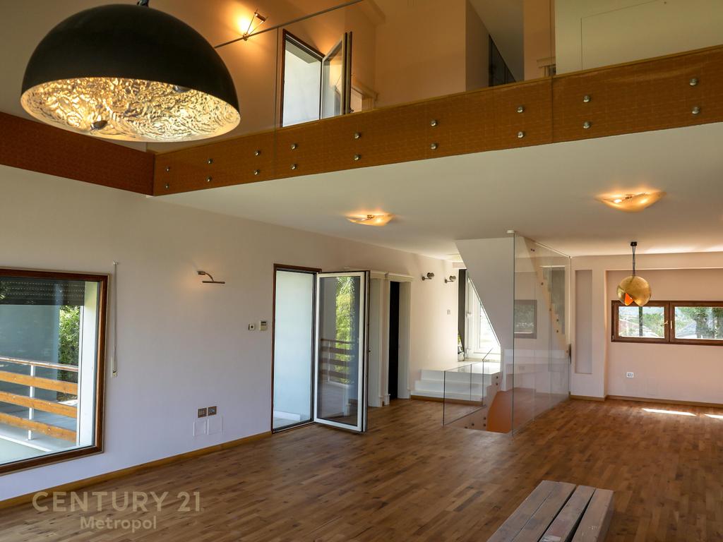 Luxury Villas for Sale in Long Hill Residence