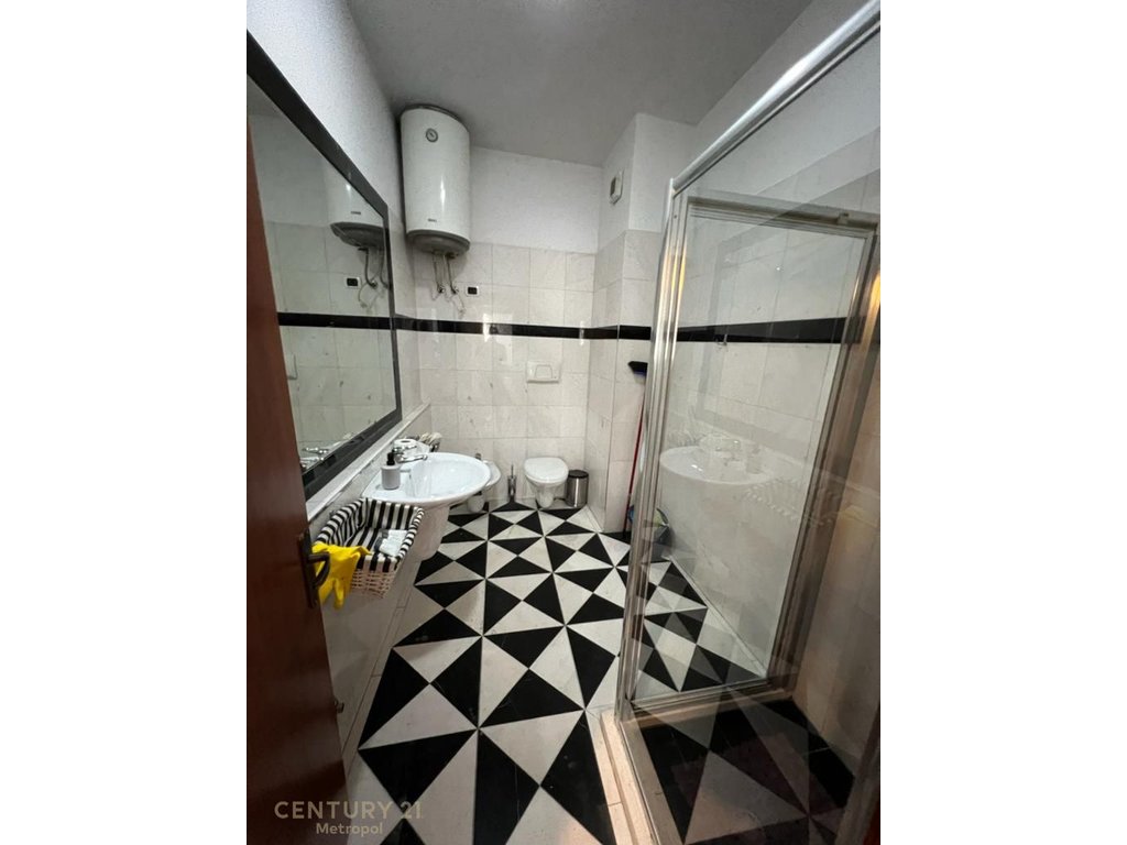 FOR RENT 2+1+2 + PARKING SPACE, BLOCK - UNIVERSITY BOOK!