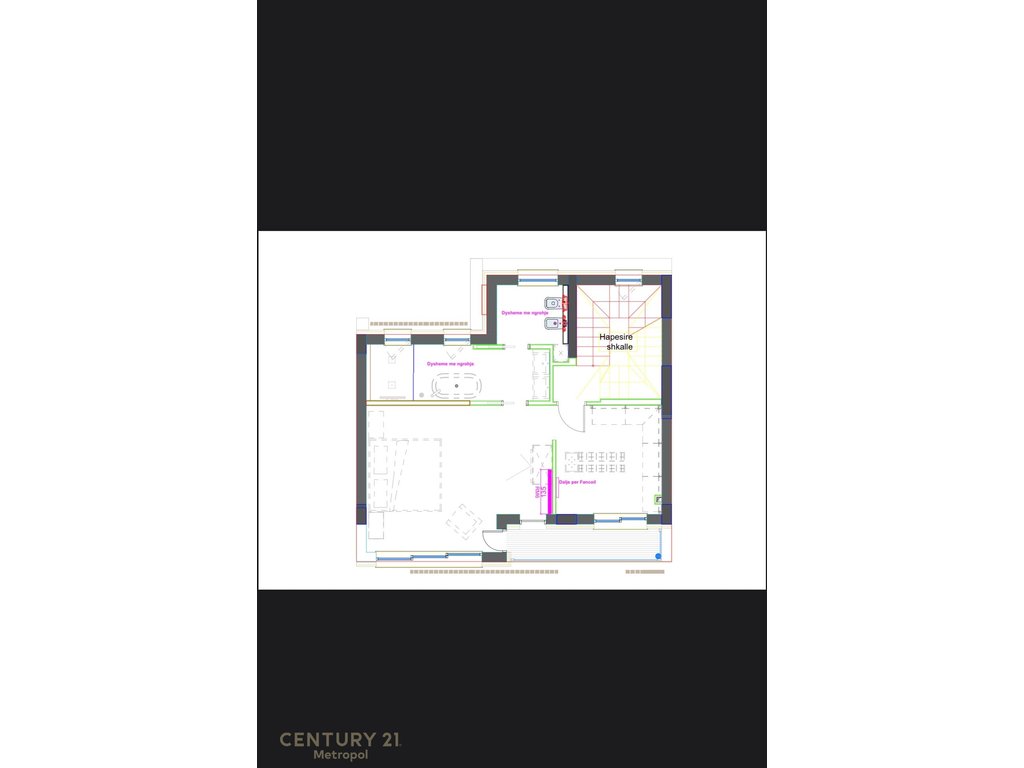 VILLA ADJACENT TO THE POOL FOR SALE, NEAR THE DRY LAKE!