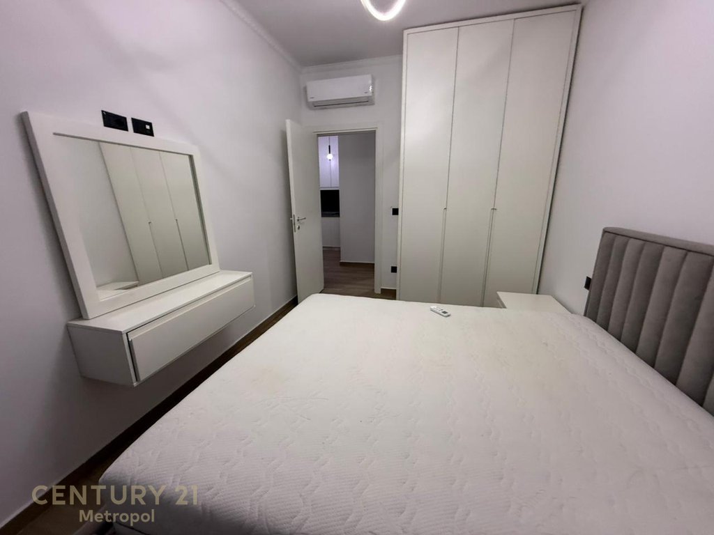 Apartment with courtyard 1+1+parking for rent in private residence - TEG!