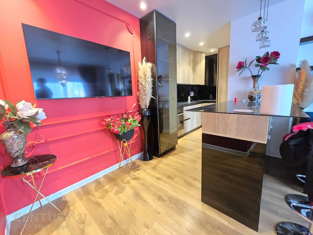 For Rent Modern 1+1 Apartment on Kosovarëve Street!