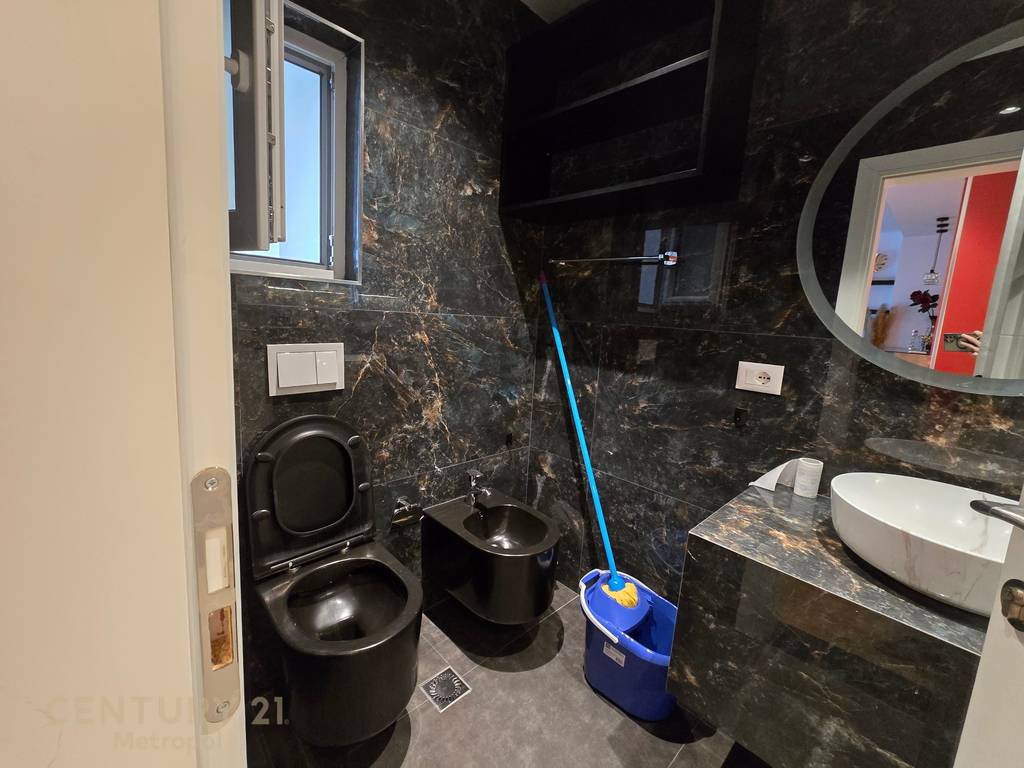 For Rent Modern 1+1 Apartment on Kosovarëve Street!