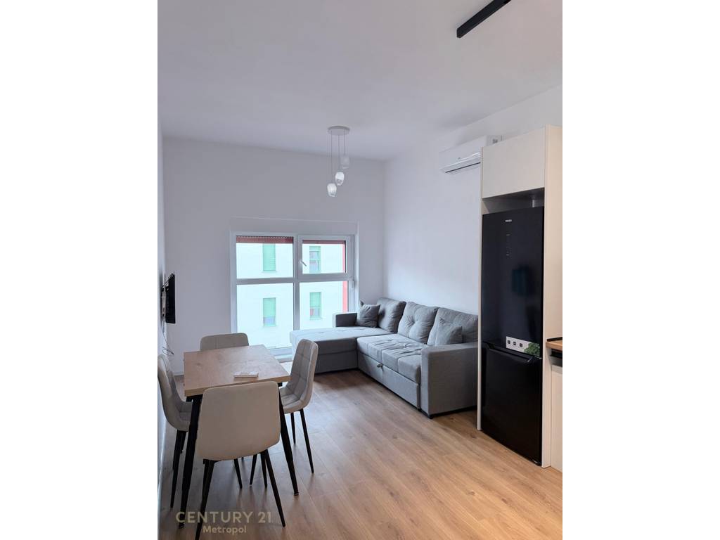 JEPET ME QIRA APARTAMENT 1+1, ALI DEMI!