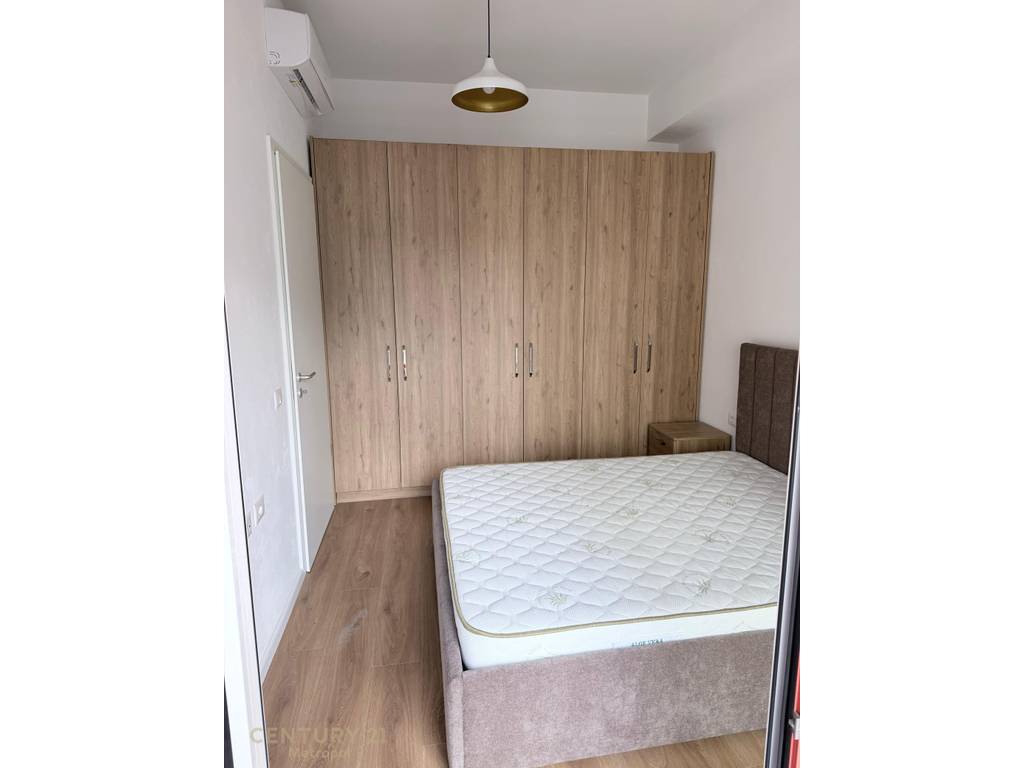 JEPET ME QIRA APARTAMENT 1+1, ALI DEMI!