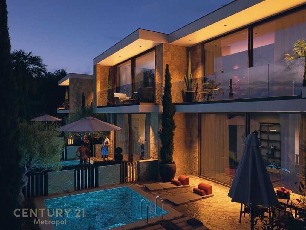 VILLA WITH POOL FOR SALE IN DHERMI!