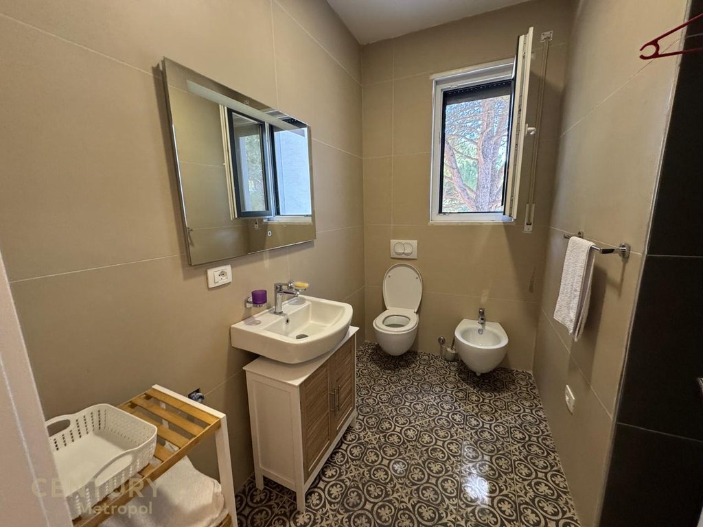 COMMERCIAL PREMISES FOR SALE IN VALA MAR RESIDENCE COMPLEX