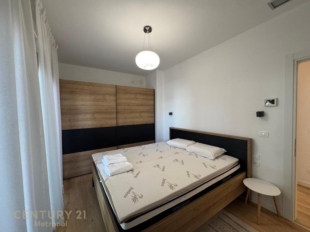 COMMERCIAL PREMISES FOR SALE IN VALA MAR RESIDENCE COMPLEX