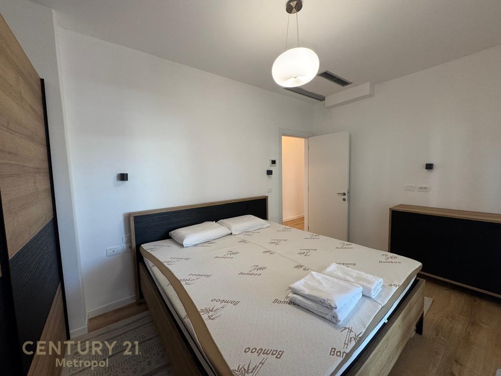 COMMERCIAL PREMISES FOR SALE IN VALA MAR RESIDENCE COMPLEX