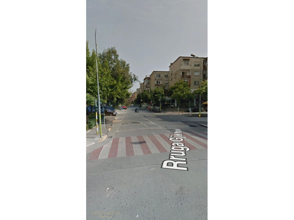 SHOP/OFFICE FOR RENT, NEAR ST, DINAMO, FORMER SHUSHICA!