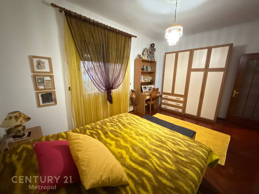 SHITET APARTAMENT 2+1, ISH TREGU ELEKTRIK!