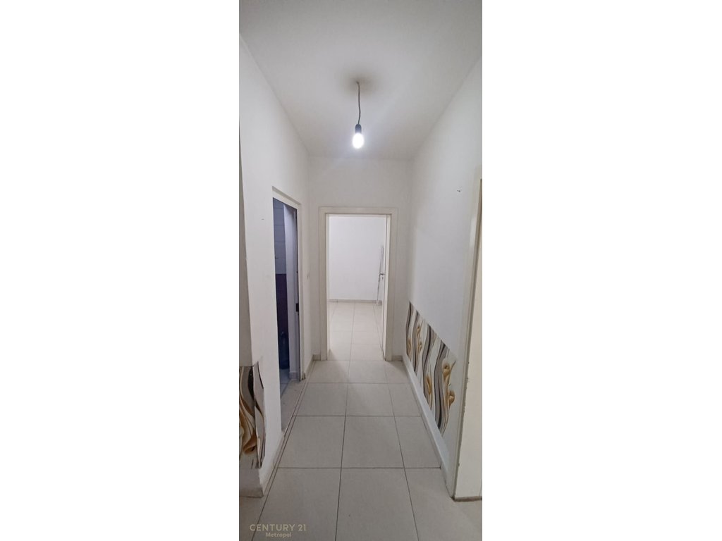 For rent 3+1+2 in Xhamllik