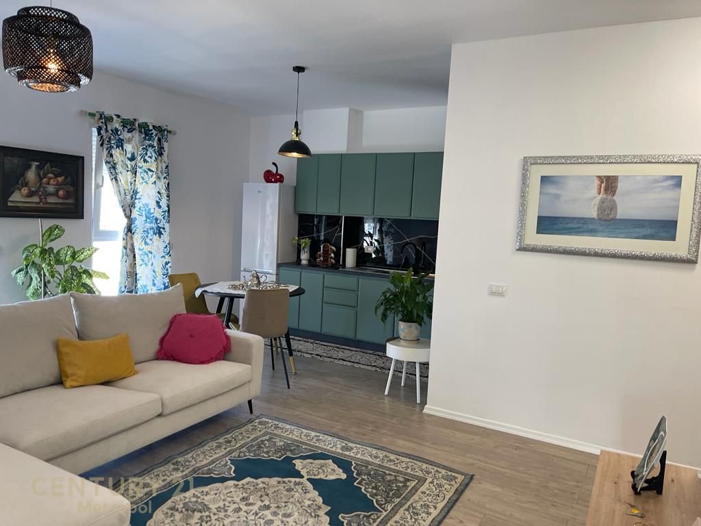2+1 apartment for rent, at Univers City!