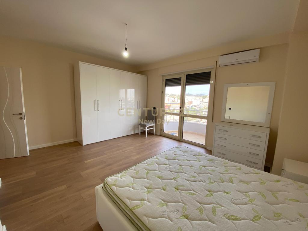 2+1+2T apartment for rent in the center of Durres!