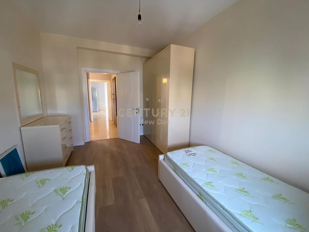 2+1+2T apartment for rent in the center of Durres!