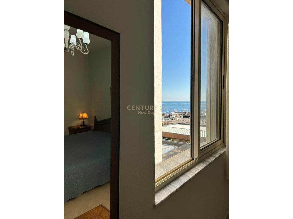 1+1 Apartment for Rent at Shkëmbi I Kavajës, Durrës - 350€ | 72 m²