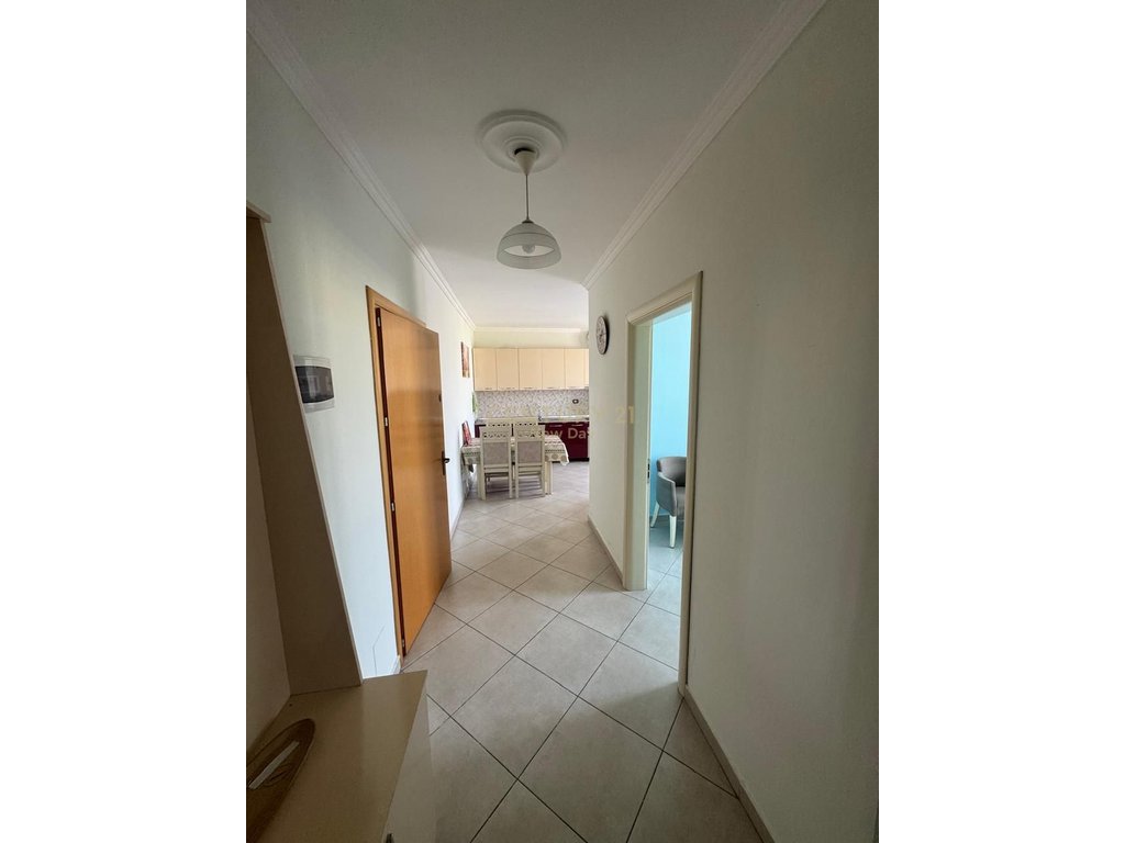 2+1 apartment for rent in the beach area.