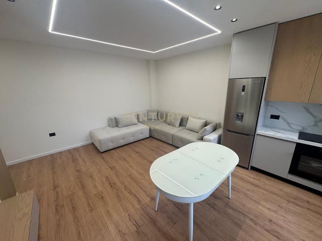 1+1 WITH RENT NEAR BLUE STAR