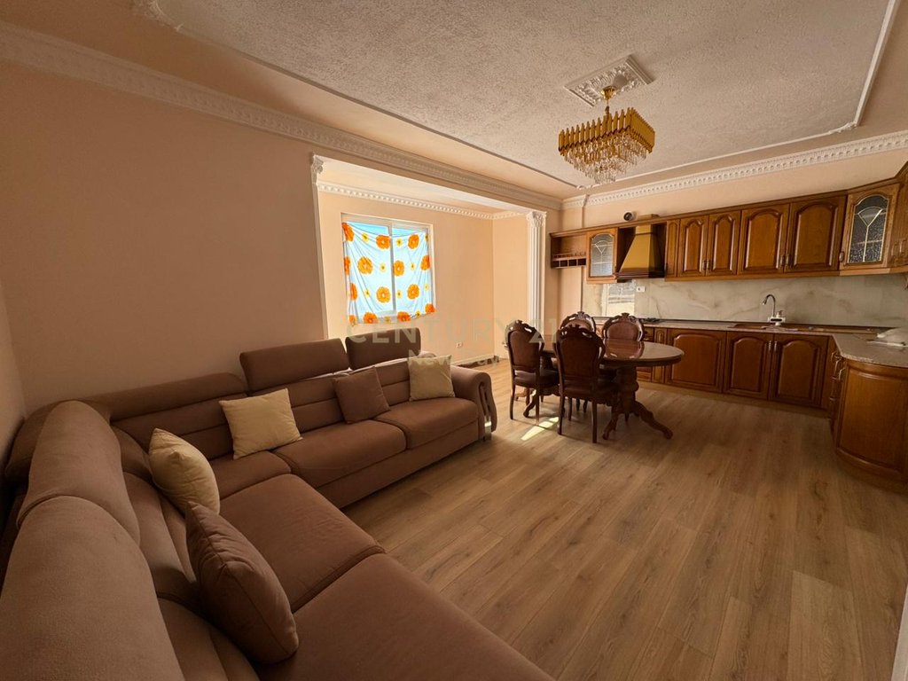 Apartment 2 +1+2T+ 2 Balconies For Sale in Neighborhood No.6, Durrës - 159,000€ | 126 m²