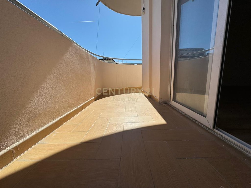 Apartment 2 +1+2T+ 2 Balconies For Sale in Neighborhood No.6, Durrës - 159,000€ | 126 m²