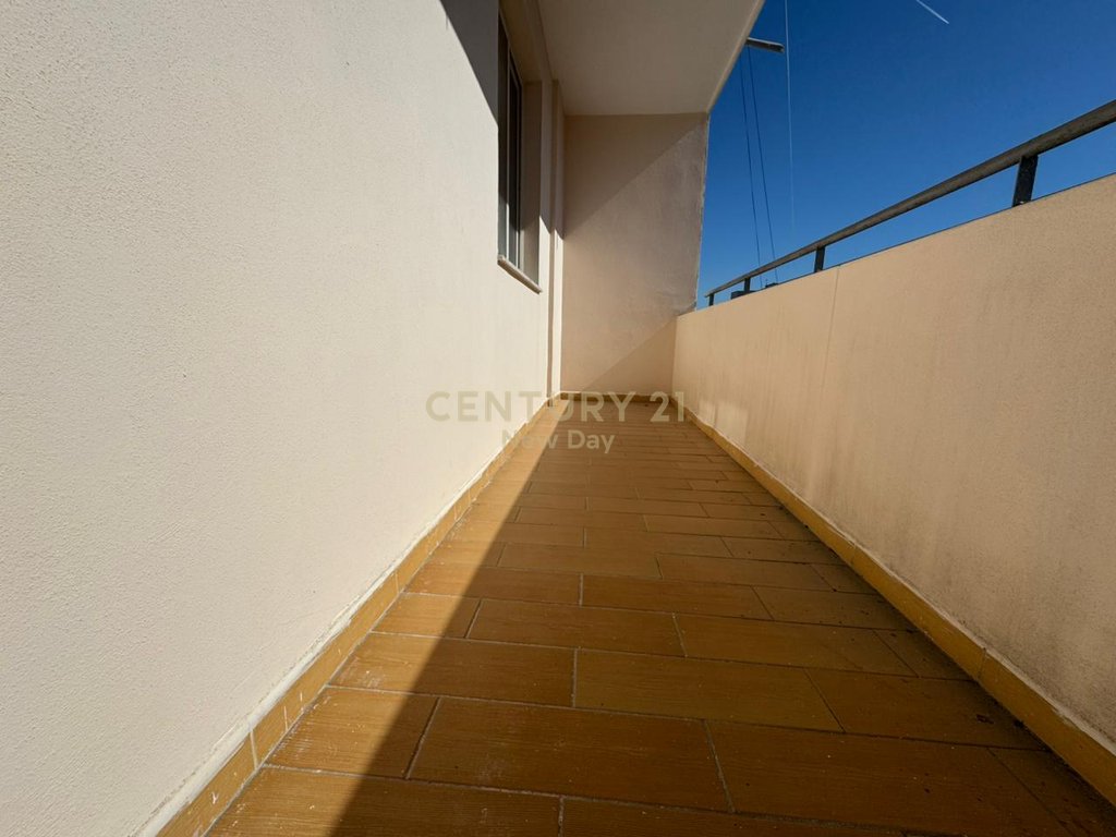Apartment 2 +1+2T+ 2 Balconies For Sale in Neighborhood No.6, Durrës - 159,000€ | 126 m²