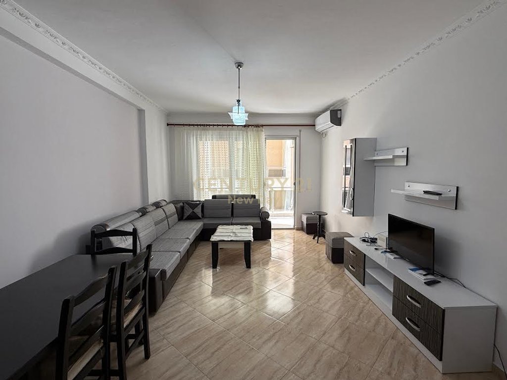 Jepet me qera Apartament 2+1 ne Vollga i mobiluar.