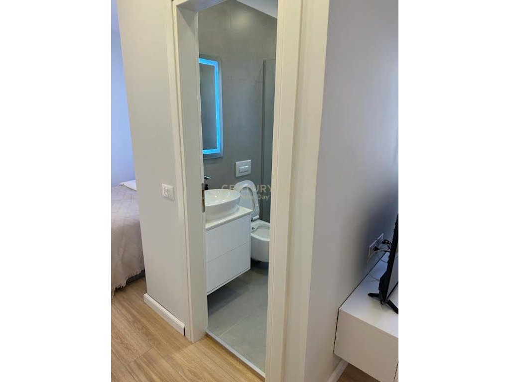 2 adjacent 1+1 apartments for sale.