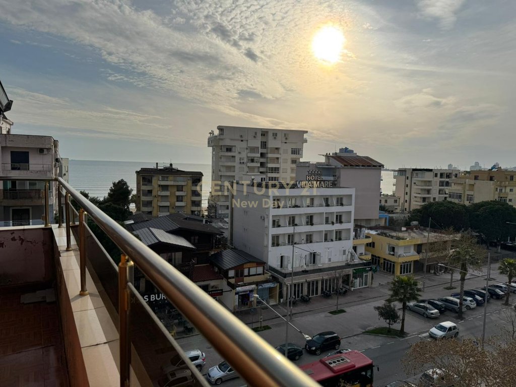 Apartment 2+1+ Veranda For Sale on the Beach, Durrës - 140000€ | 110 m²