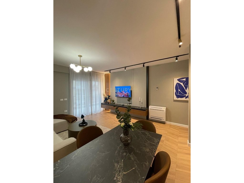 MODERN APARTMENT FOR SALE IN THE BEACH AREA!