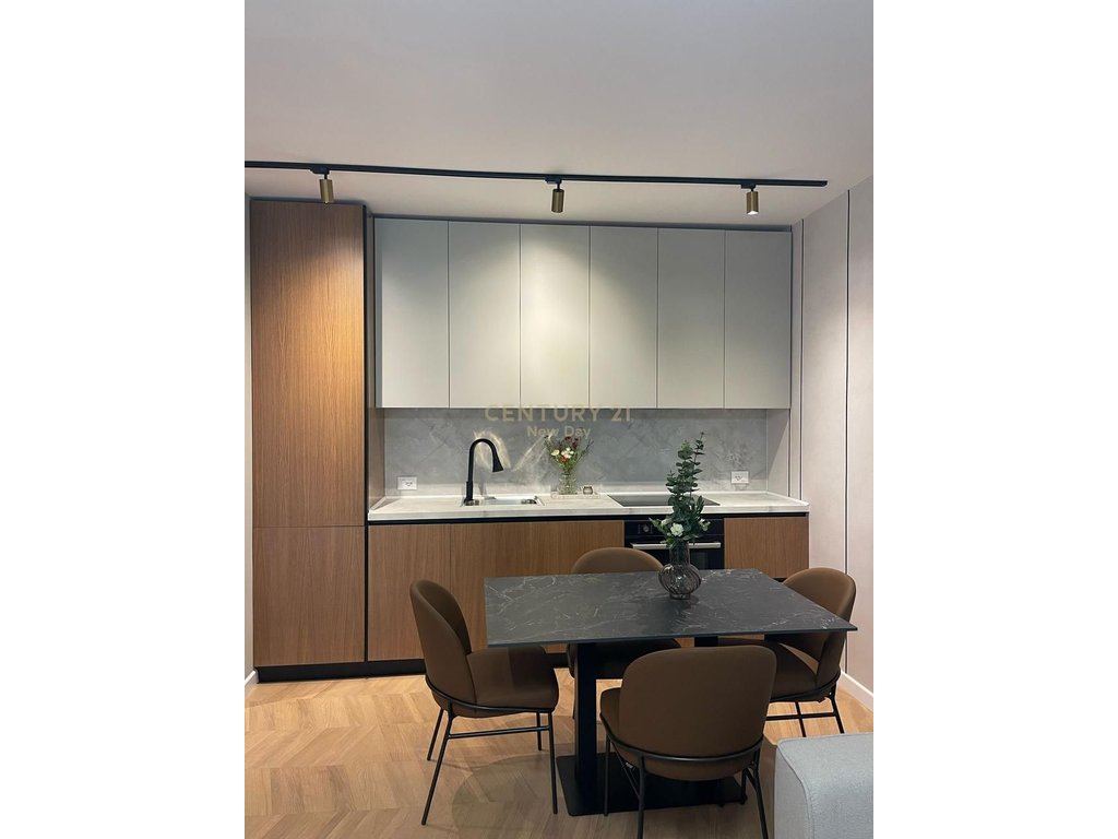 MODERN APARTMENT FOR SALE IN THE BEACH AREA!