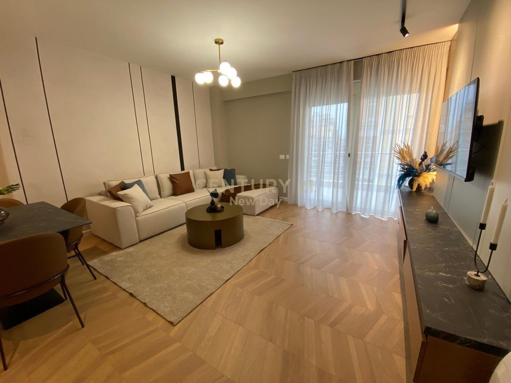 MODERN APARTMENT FOR SALE IN THE BEACH AREA!