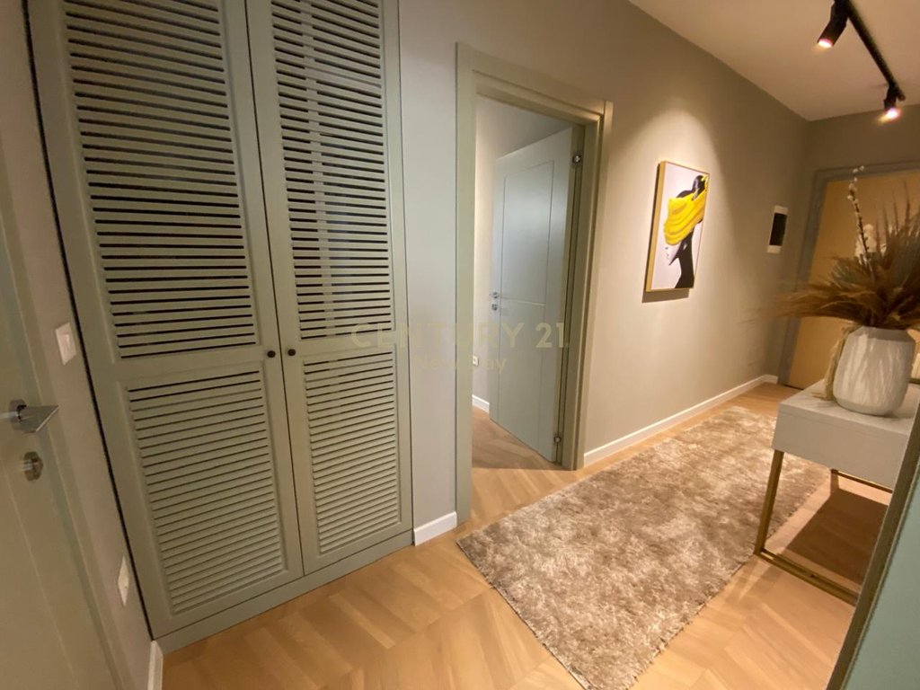MODERN APARTMENT FOR SALE IN THE BEACH AREA!