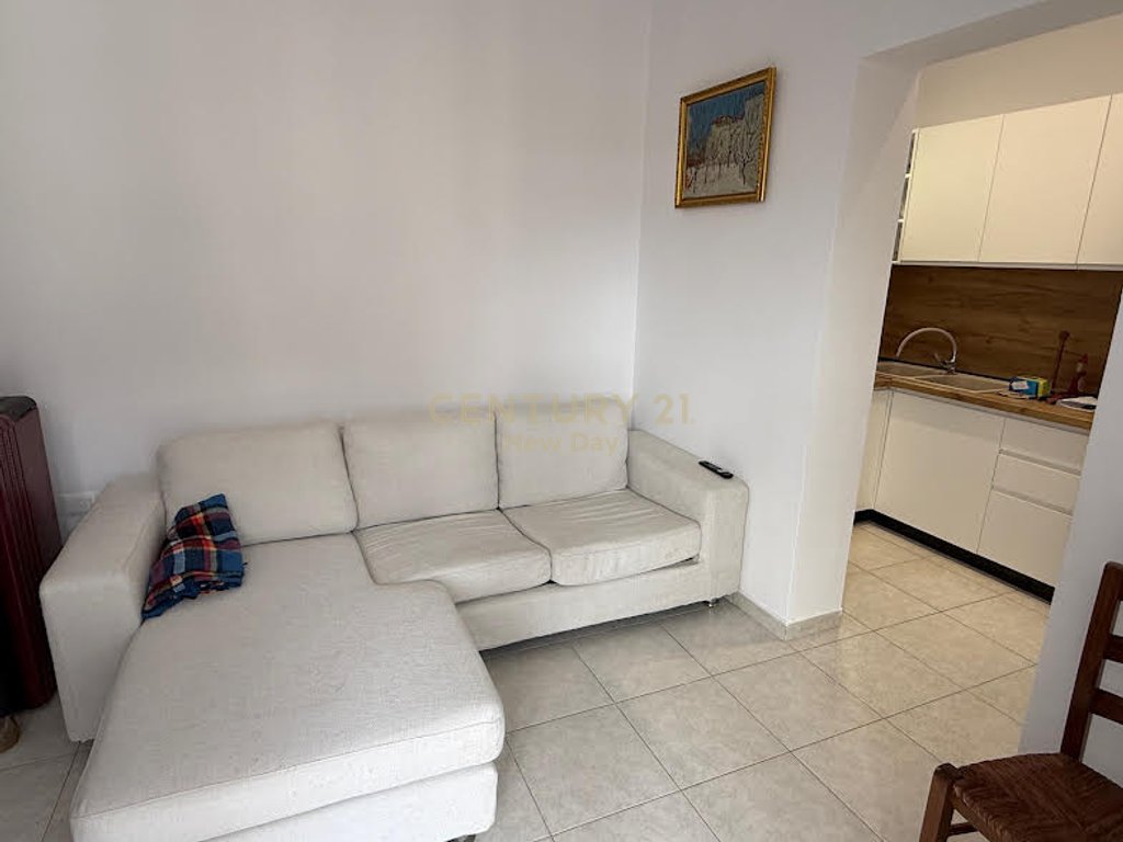 2+1 apartment for rent near the Court.