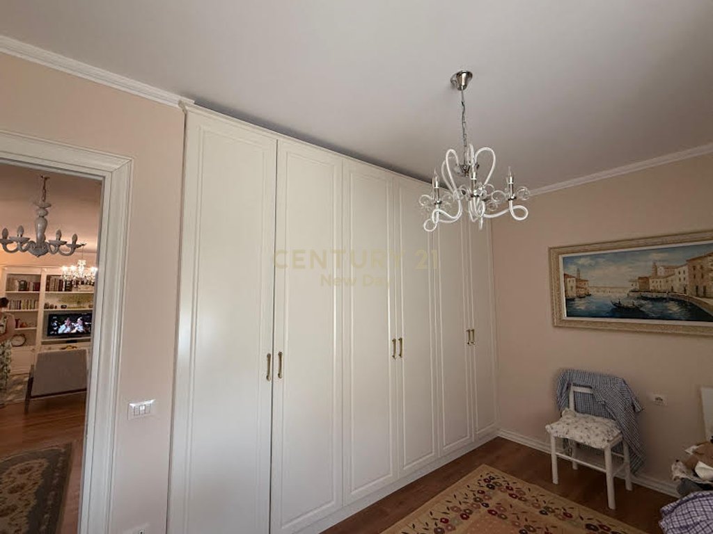 2+1+2 apartment for rent in the Old District area.