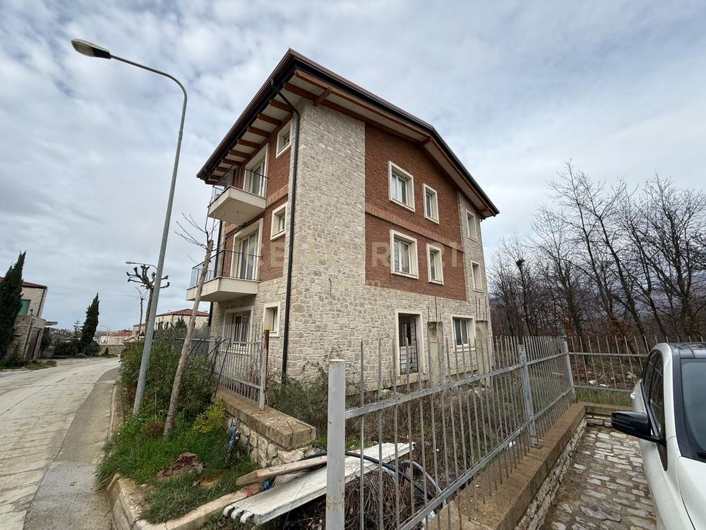 INDIVIDUAL VILLAS FOR SALE IN SECRET GARDEN!